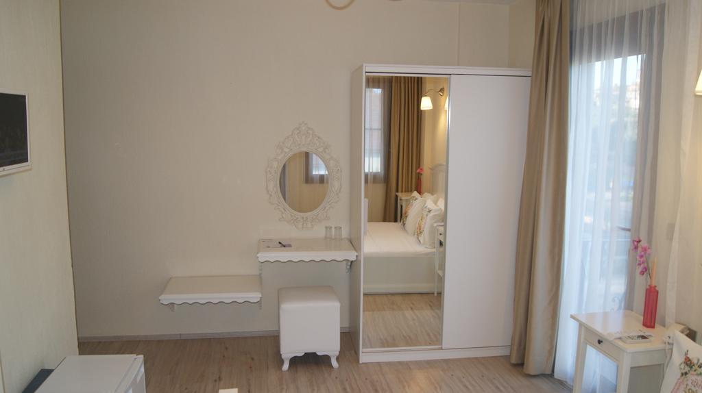 Ender Hotel (Adults Only) Ayvalı Exteriör bild